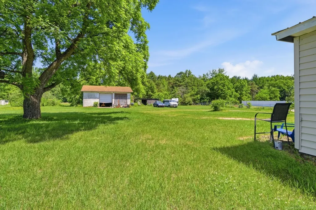 10332 W Dodge Road Montrose Charter Township MI 48457
