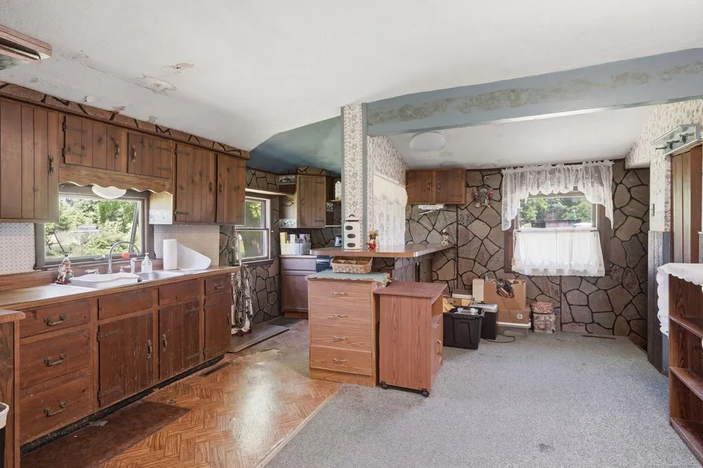 10332 W Dodge Road Montrose Charter Township MI 48457