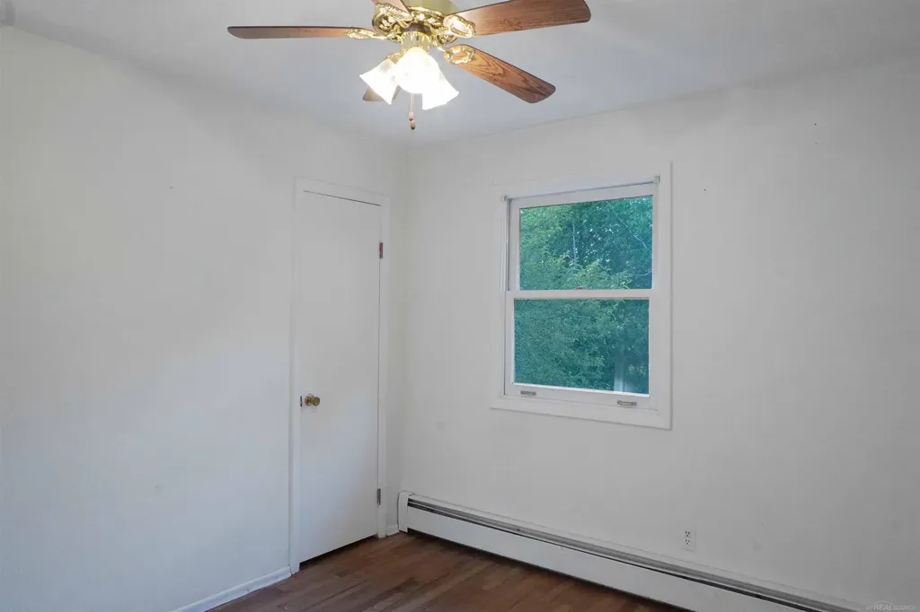 1385 N Blacks Corners Road Goodland Township MI 48444