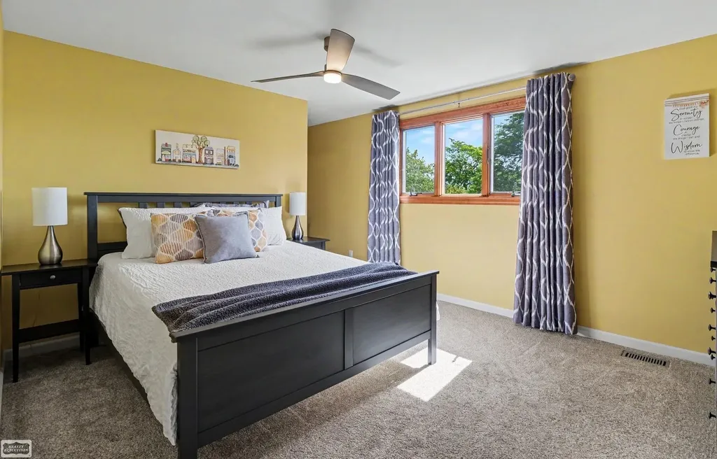 39696 Timberlane Drive Sterling Heights City MI 48310