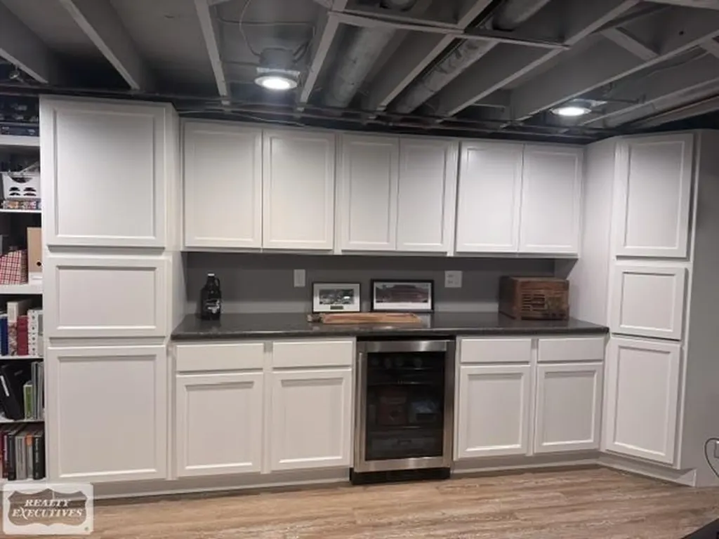 39696 Timberlane Drive Sterling Heights City MI 48310