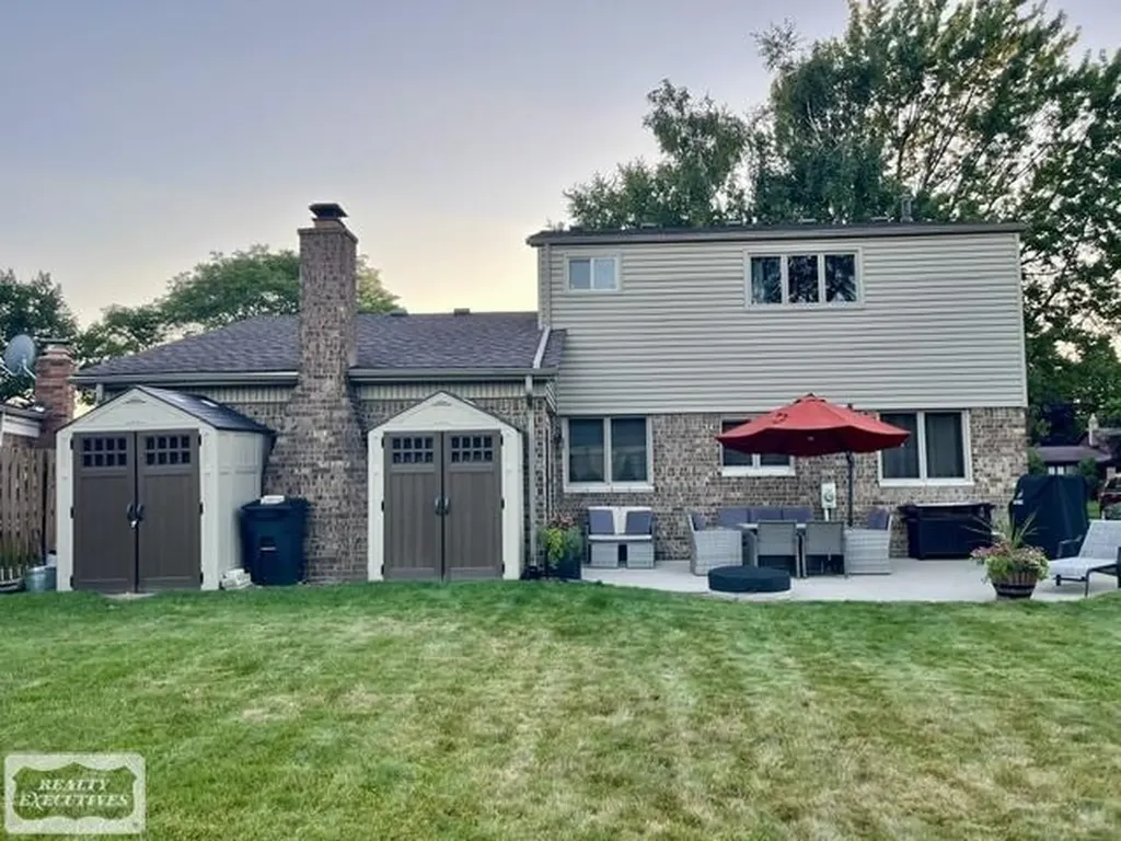 39696 Timberlane Drive Sterling Heights City MI 48310