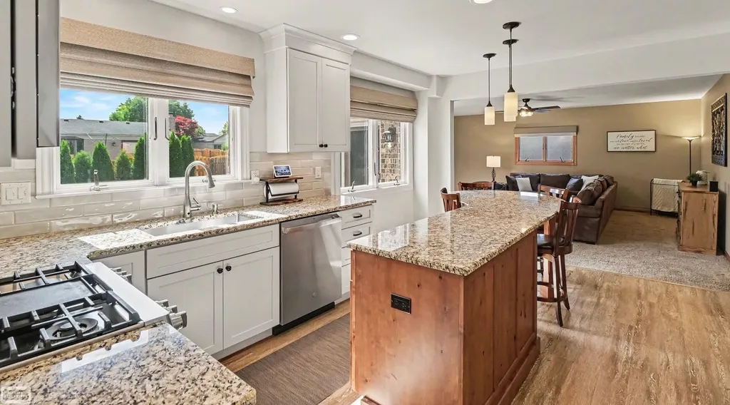 39696 Timberlane Drive Sterling Heights City MI 48310
