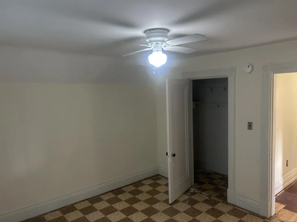 43 Lincoln Street Mt. Clemens City MI 48043