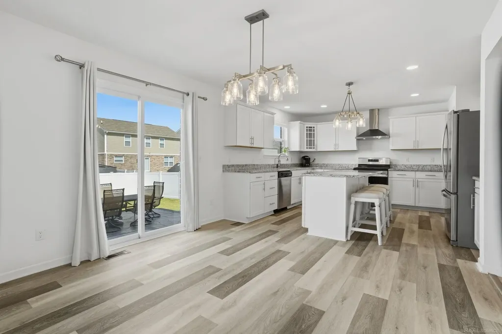 48643 Pioneer Avenue Macomb Township MI 48042