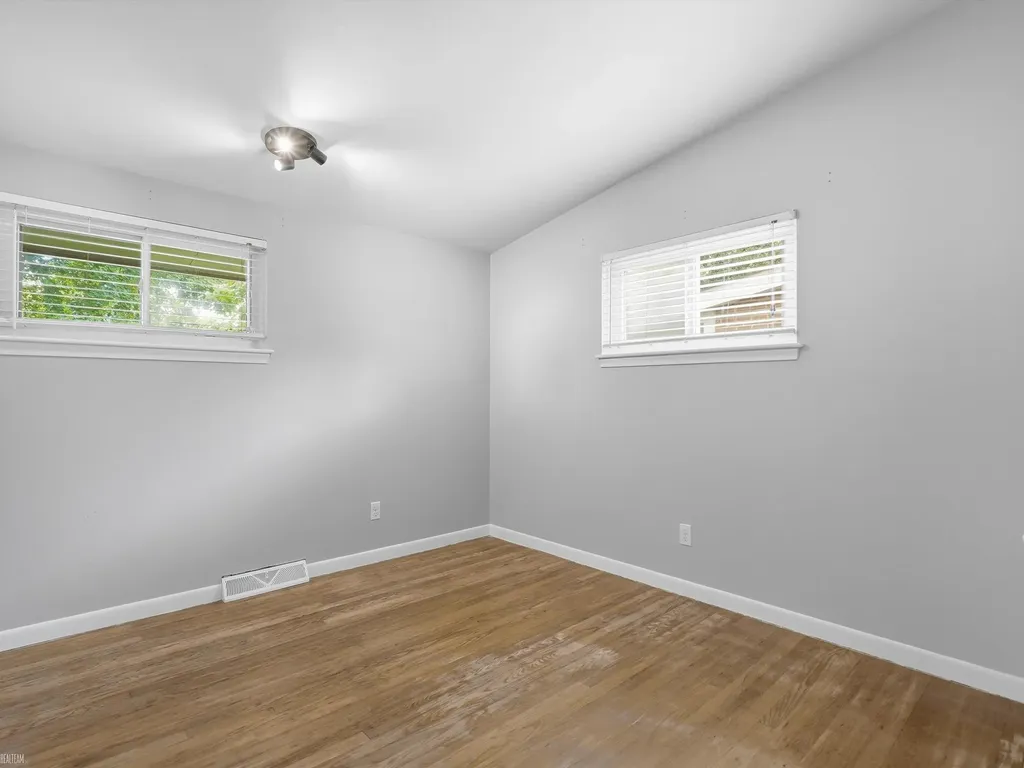 429 W Bloomfield Avenue Royal Oak City MI 48073