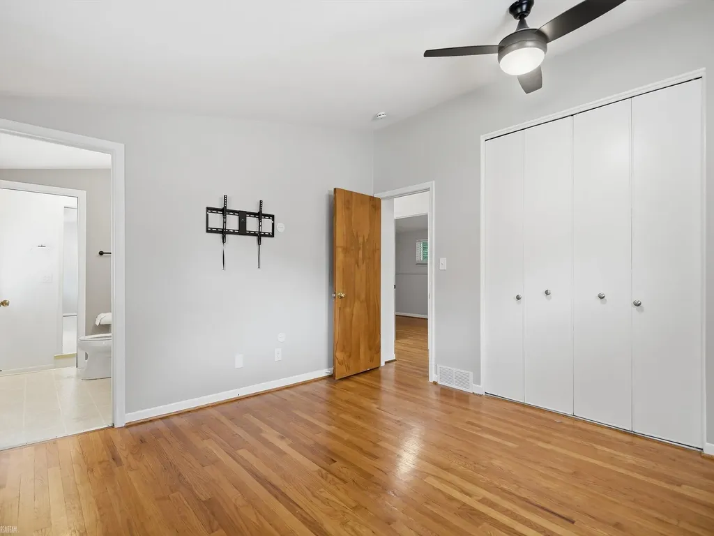 429 W Bloomfield Avenue Royal Oak City MI 48073