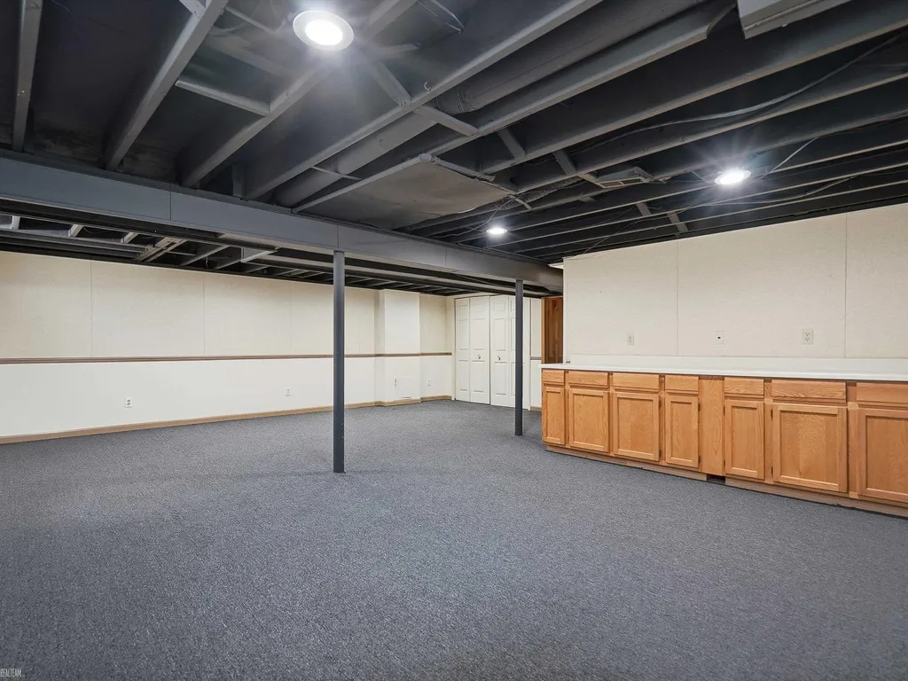 429 W Bloomfield Avenue Royal Oak City MI 48073
