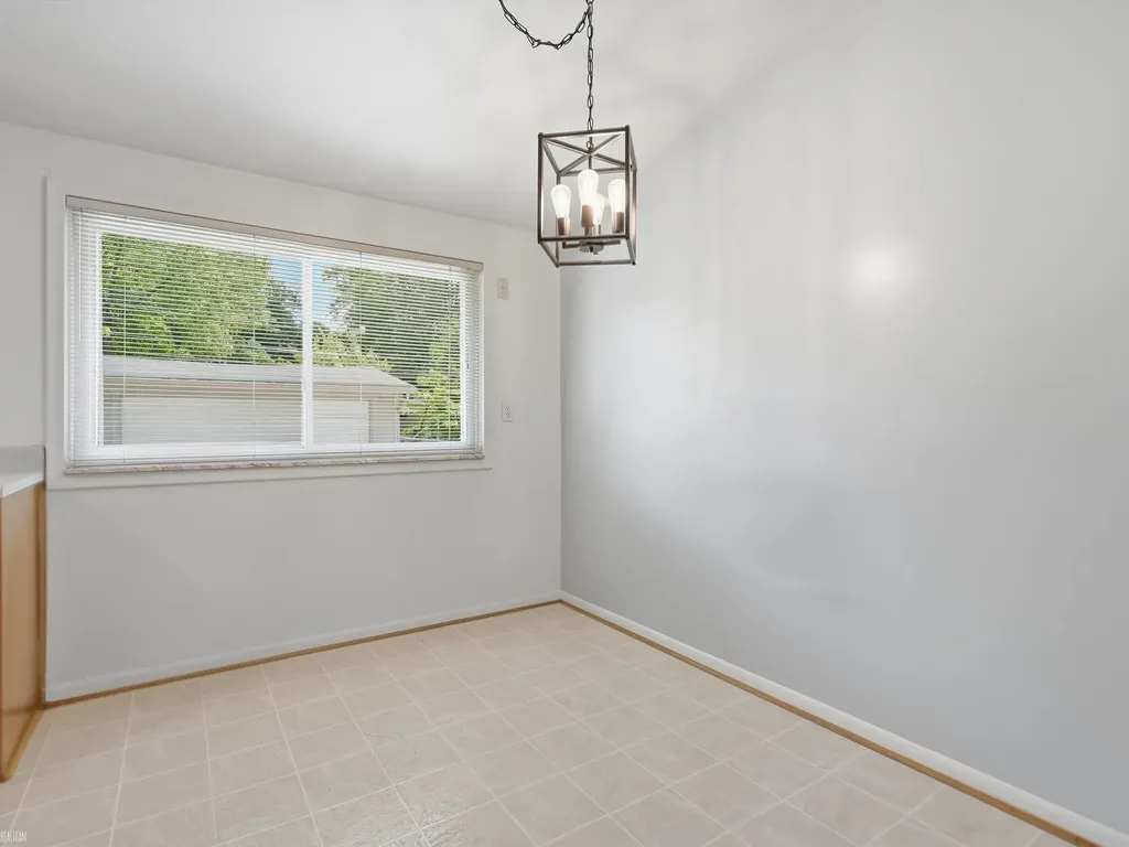 429 W Bloomfield Avenue Royal Oak City MI 48073