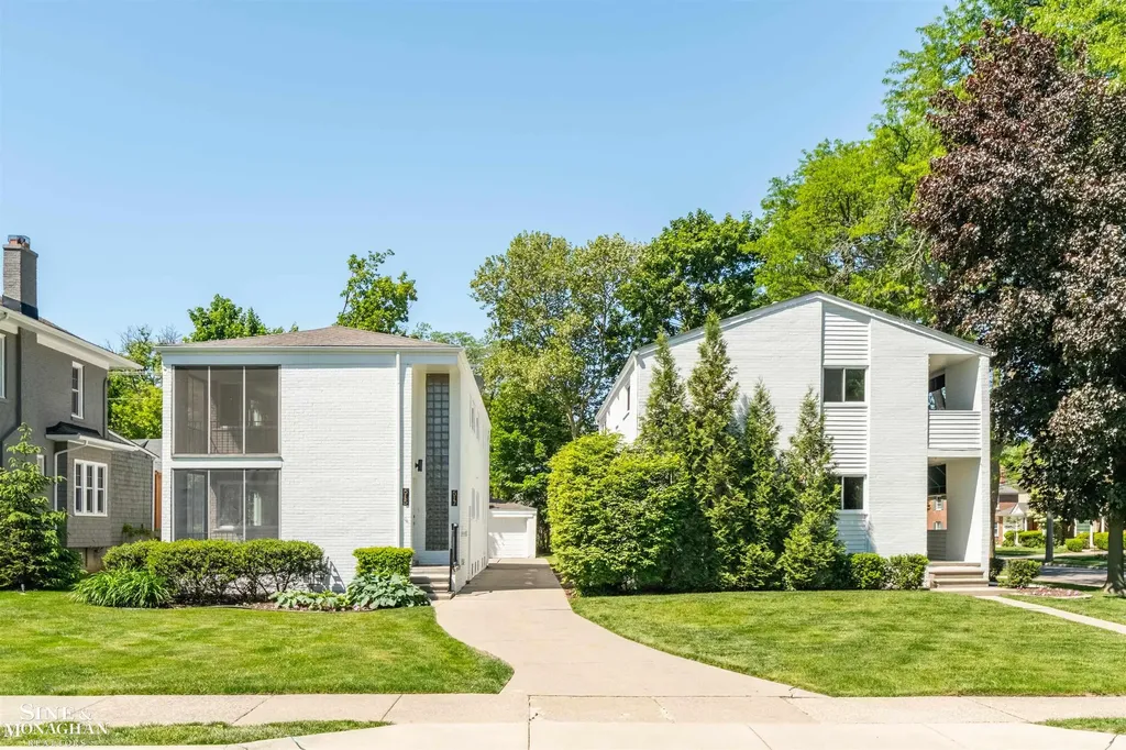 515 Neff Road Grosse Pointe City MI 48230