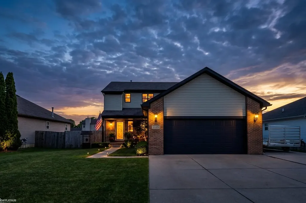 24444 Kolleen Lane Clinton Charter Township MI 48035