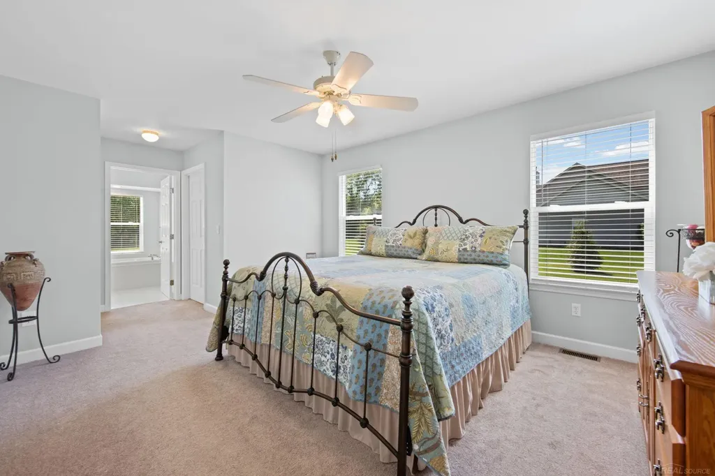 5800 Jeanne Marie Drive White Lake Charter Township MI 48383