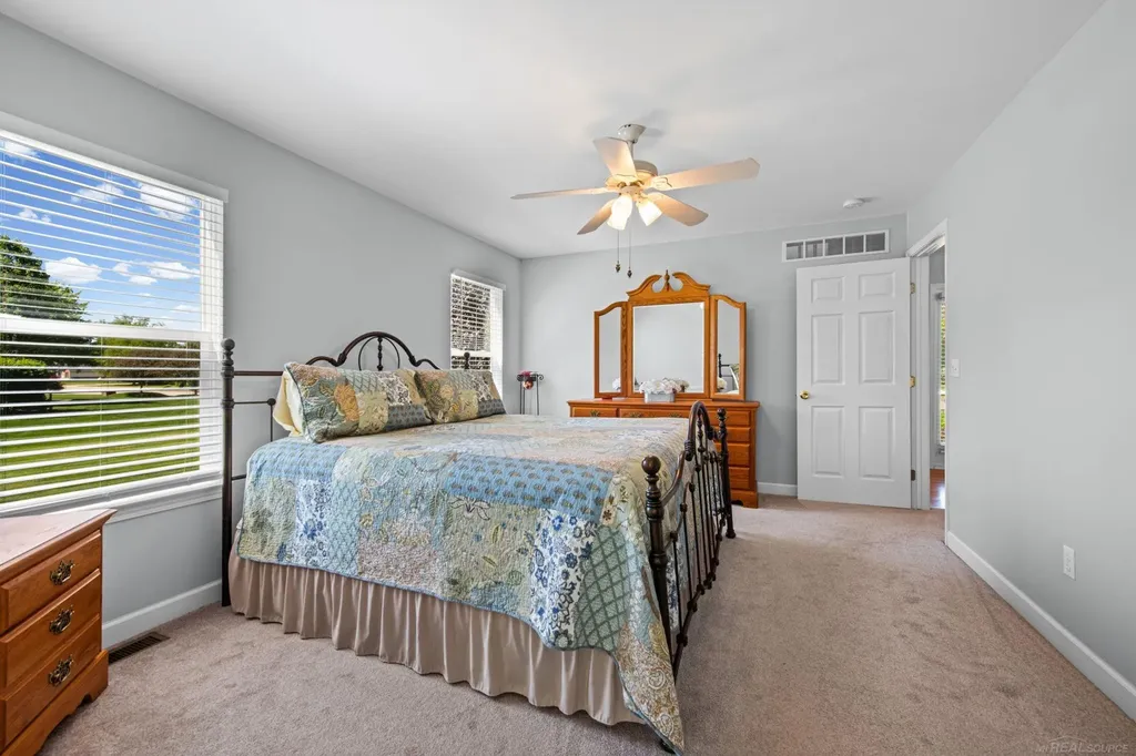 5800 Jeanne Marie Drive White Lake Charter Township MI 48383