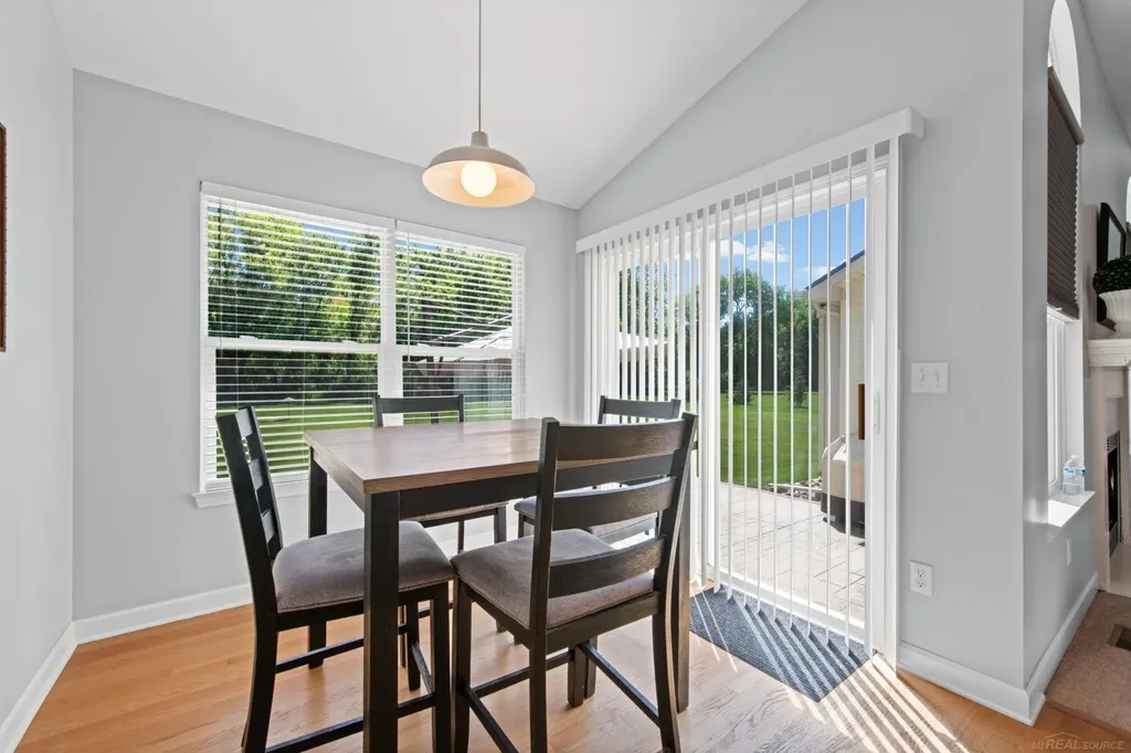 5800 Jeanne Marie Drive White Lake Charter Township MI 48383