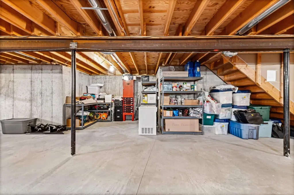 5800 Jeanne Marie Drive White Lake Charter Township MI 48383