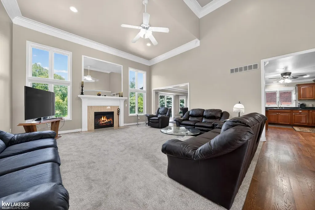 13337 Windham Drive Washington Township MI 48094