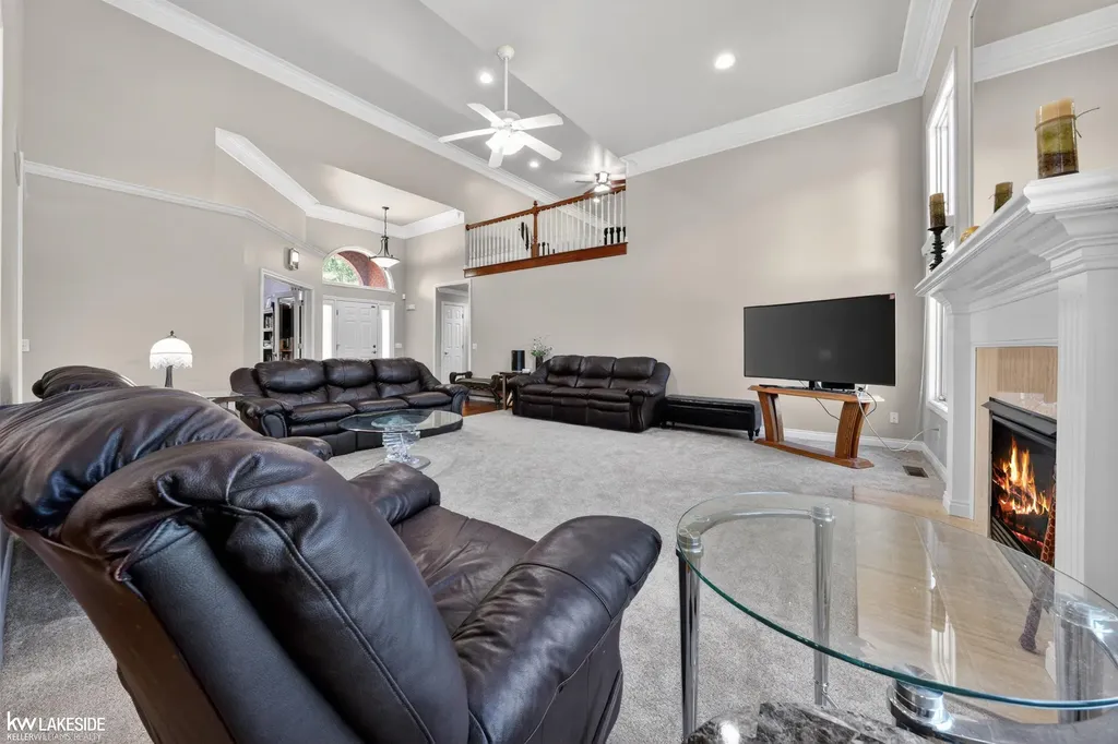 13337 Windham Drive Washington Township MI 48094