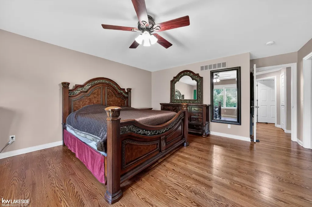 13337 Windham Drive Washington Township MI 48094