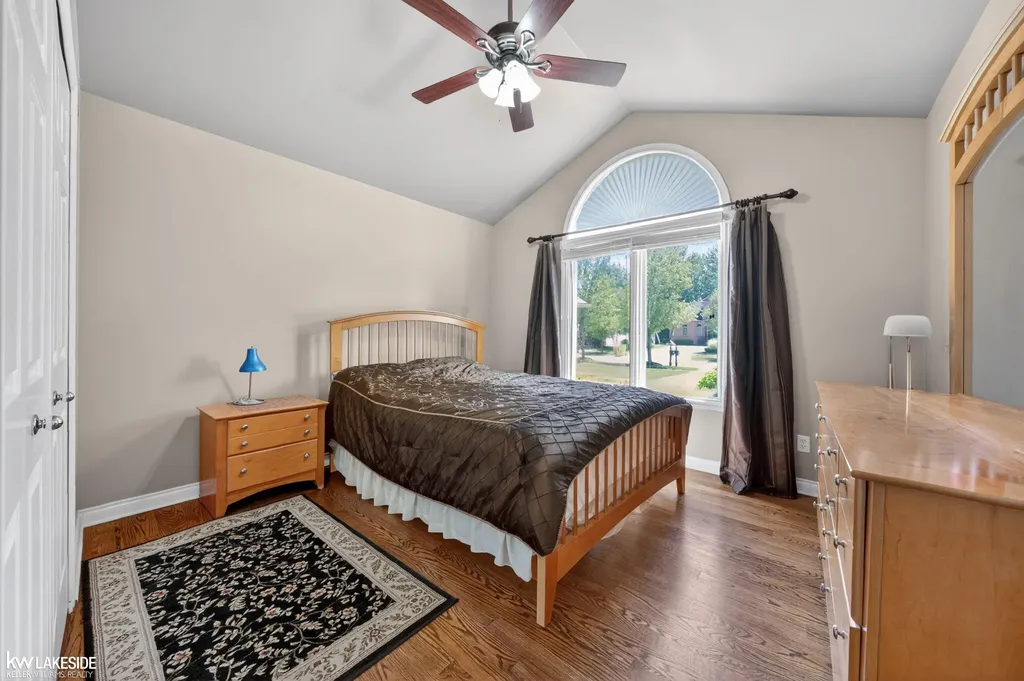 13337 Windham Drive Washington Township MI 48094