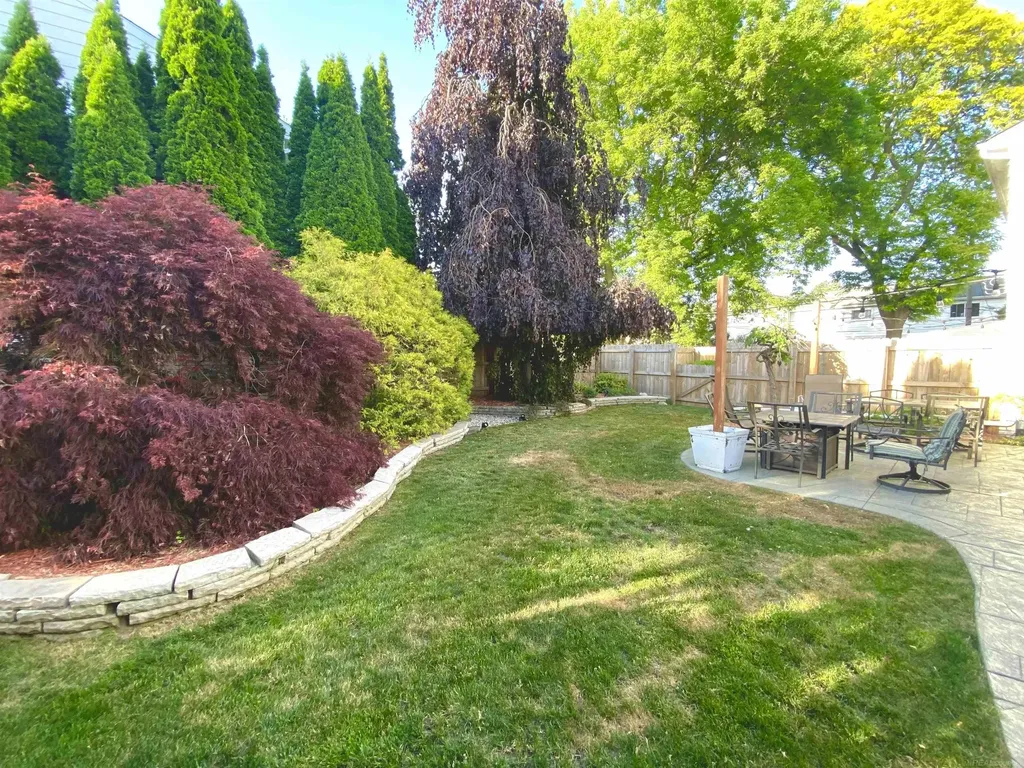 2330 Hillendale Drive Rochester Hills City MI 48309