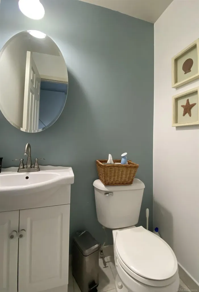 2330 Hillendale Drive Rochester Hills City MI 48309