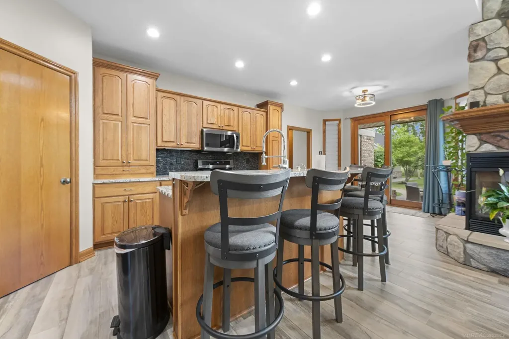 75993 Mckay Road Bruce Township MI 48065