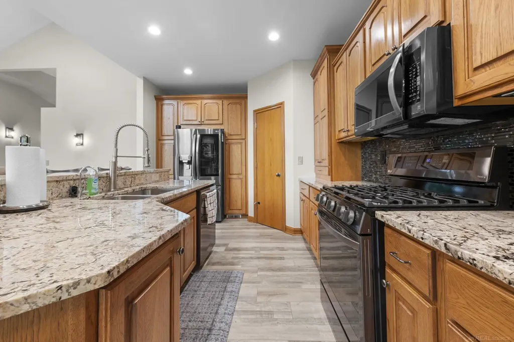 75993 Mckay Road Bruce Township MI 48065