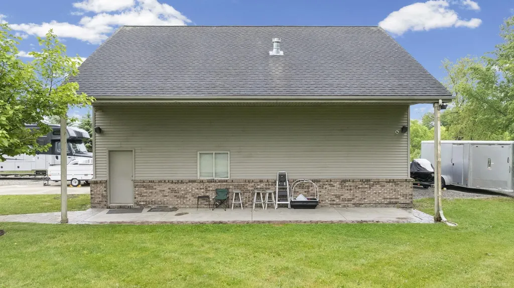 75993 Mckay Road Bruce Township MI 48065