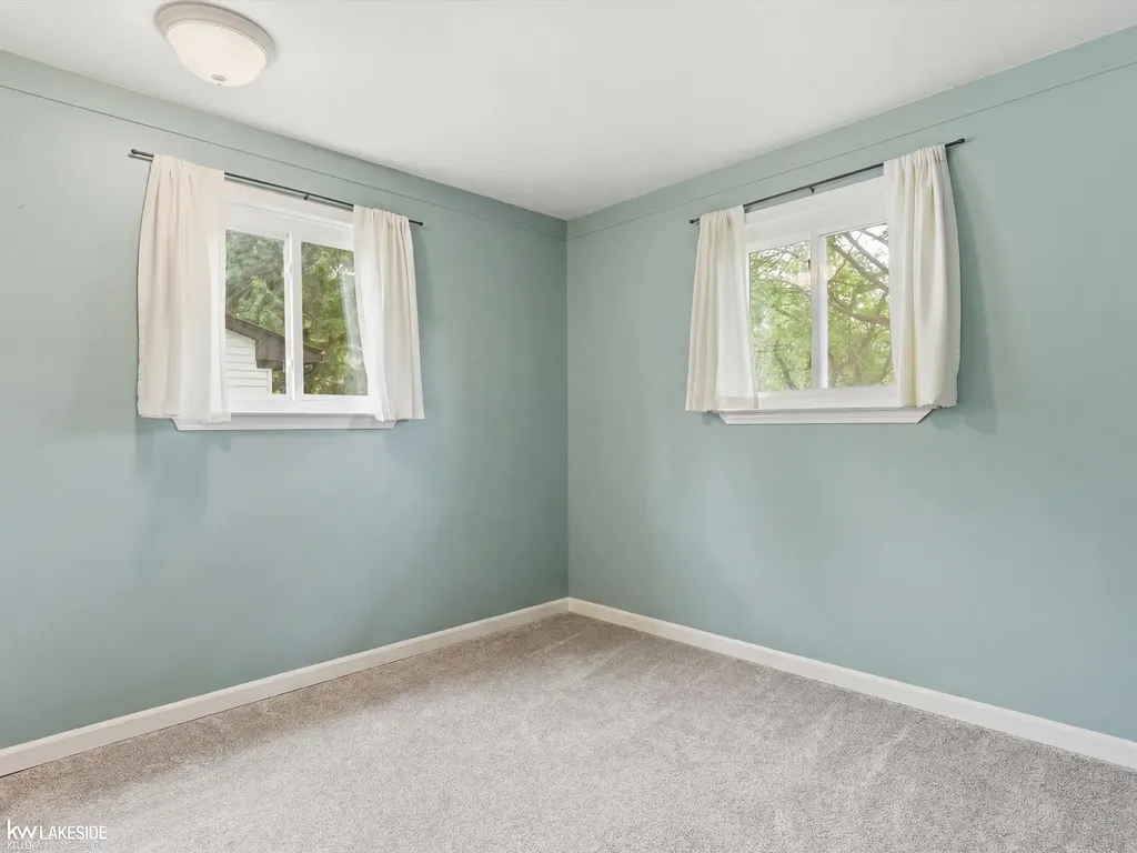 45709 Wakefield Street Shelby Charter Township MI 48317