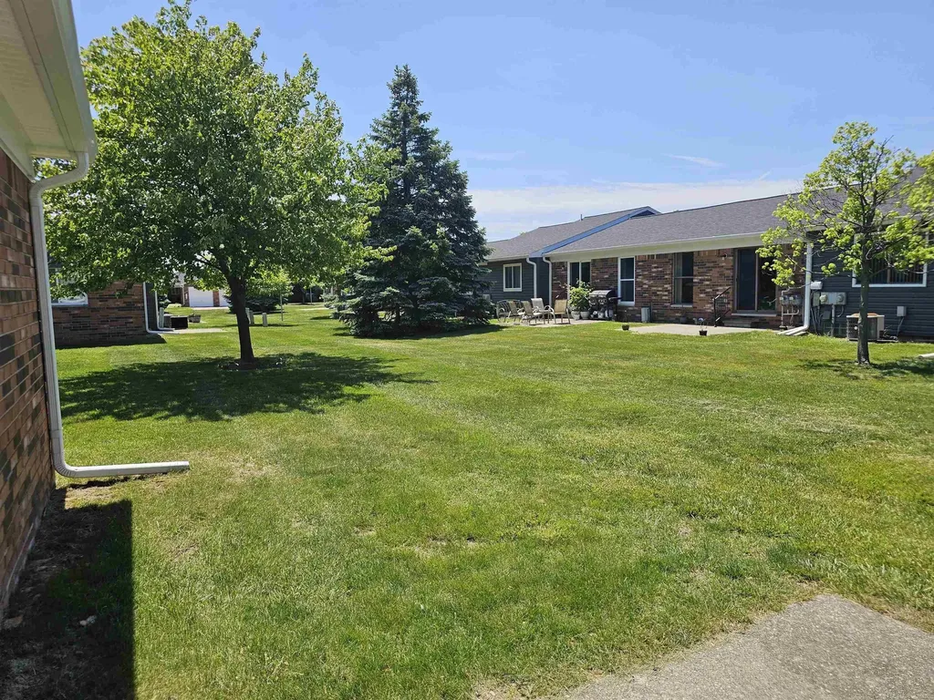 37971 Dor Sal Street Sterling Heights City MI 48312
