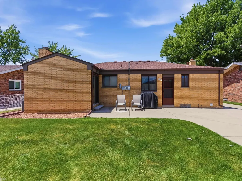 35842 Malibu Drive Sterling Heights City MI 48312