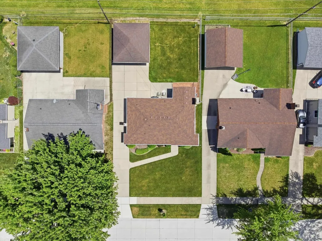 35842 Malibu Drive Sterling Heights City MI 48312