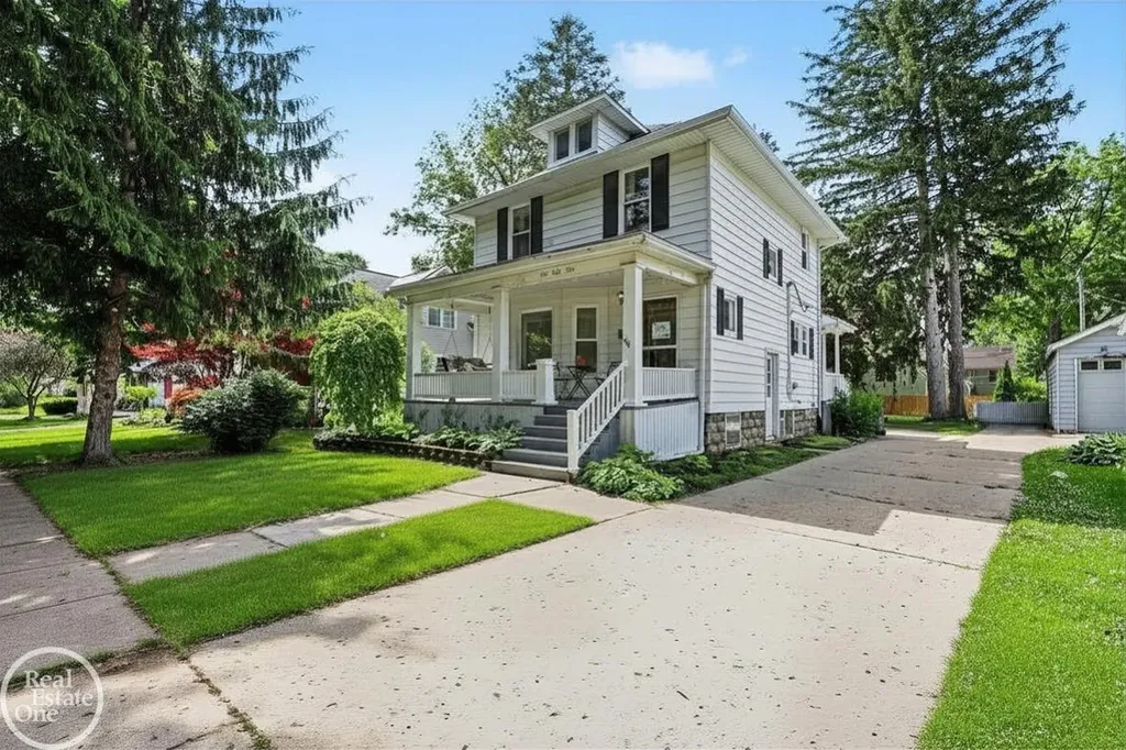 149 Pleasant Street Romeo Village MI 48065