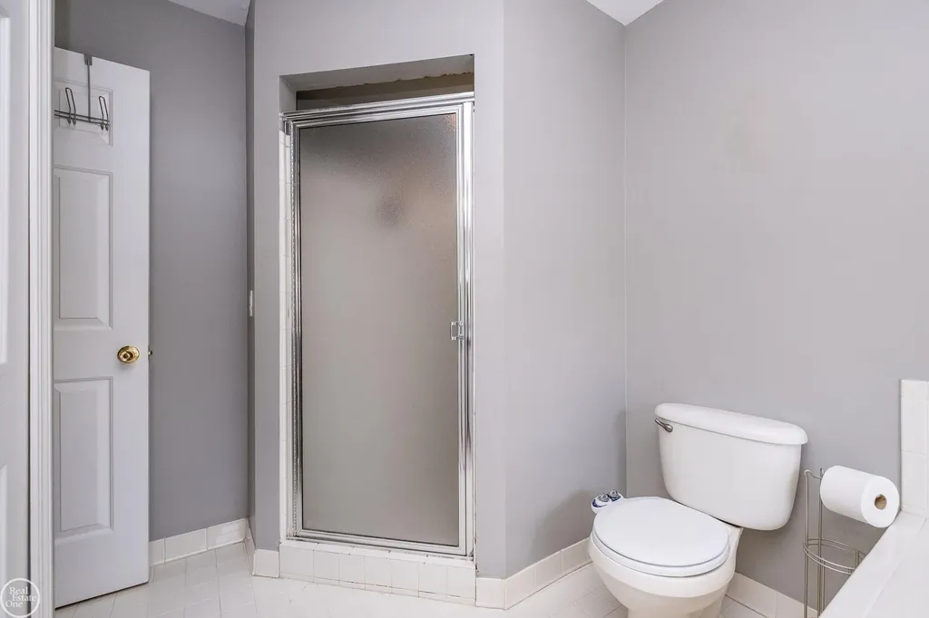 57667 Yorkshire Court Washington Township MI 48094