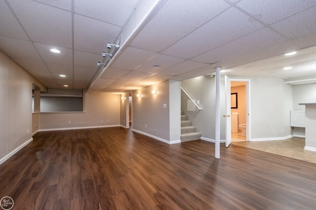 57667 Yorkshire Court Washington Township MI 48094