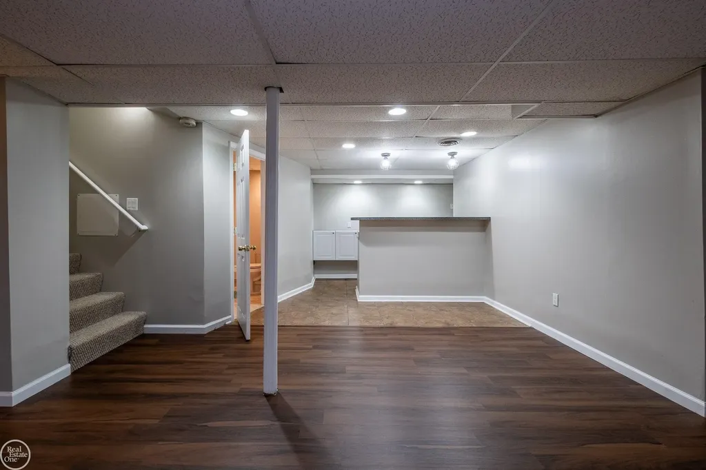 57667 Yorkshire Court Washington Township MI 48094