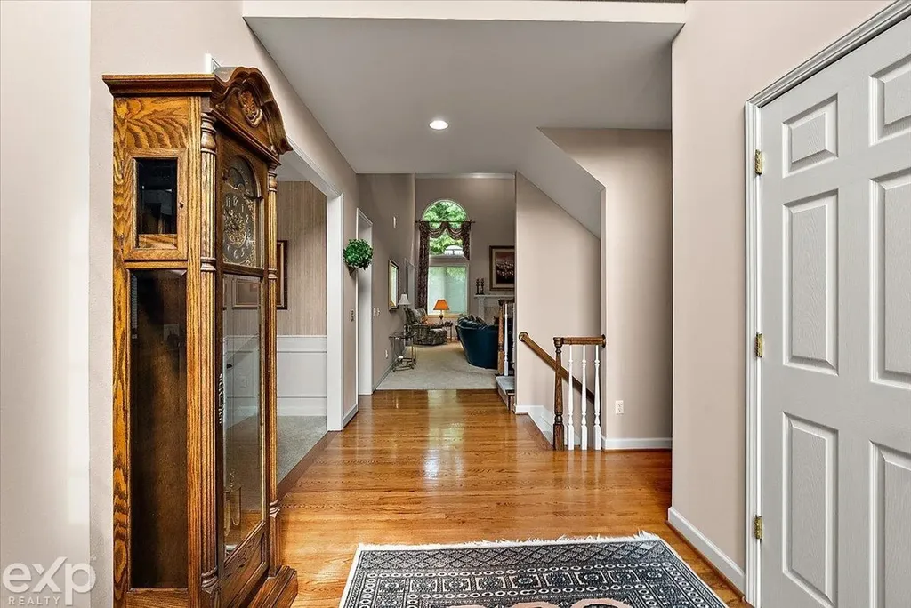 54380 Sassafras Drive Shelby Charter Township MI 48315