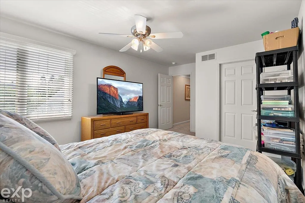 54380 Sassafras Drive Shelby Charter Township MI 48315