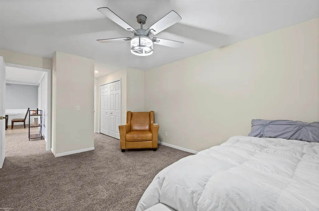 417 Country Club Drive St. Clair Shores City MI 48082