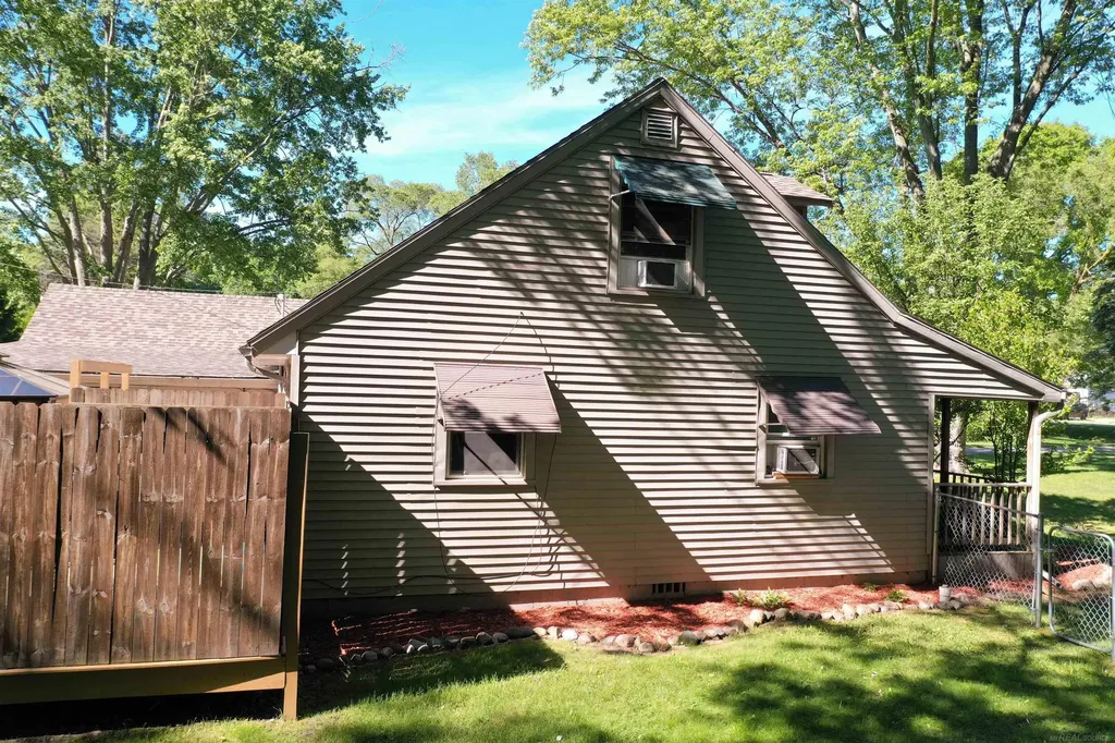 3531 State Road Fort Gratiot Charter Township MI 48059