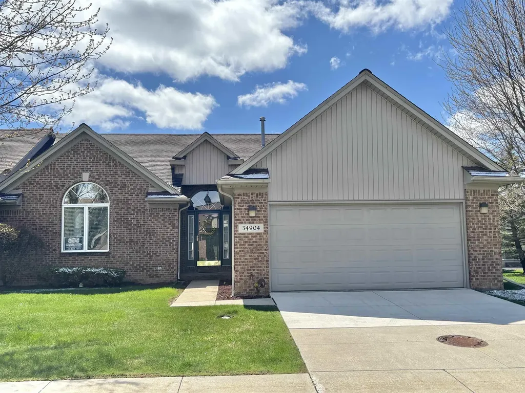 34904 Chickadee Ridge Richmond City MI 48062