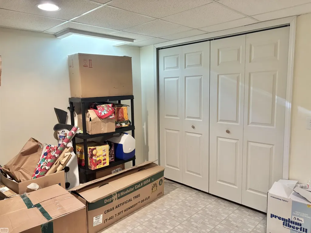 34904 Chickadee Ridge Richmond City MI 48062