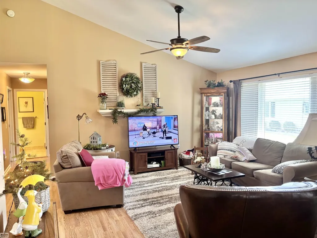 34904 Chickadee Ridge Richmond City MI 48062