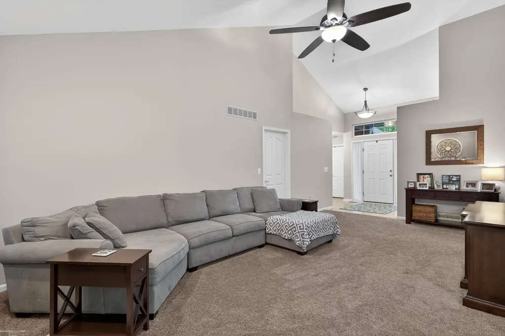 52688 Sable Drive Macomb Township MI 48042