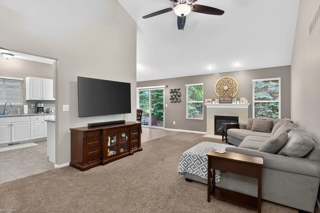 52688 Sable Drive Macomb Township MI 48042