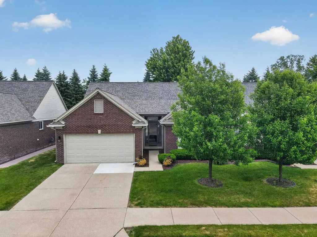 52688 Sable Drive Macomb Township MI 48042
