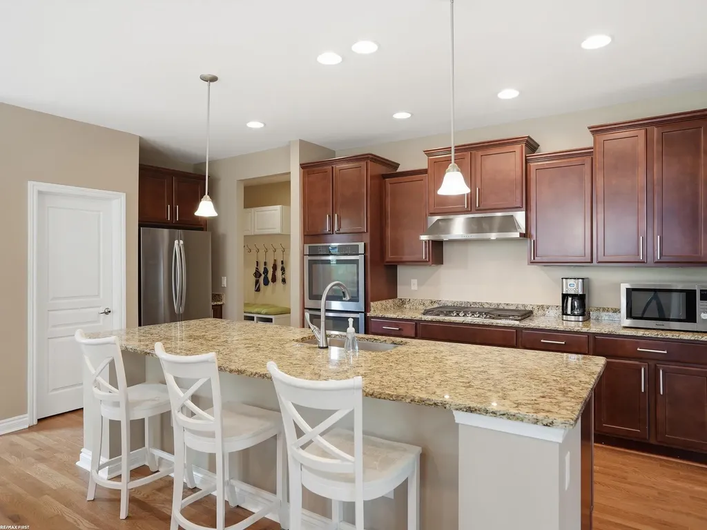 49090 Camarosa Lane Macomb Township MI 48044