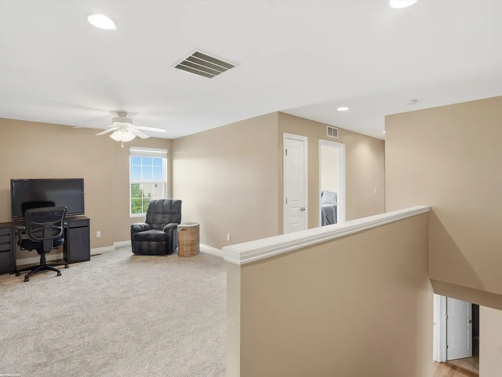 49090 Camarosa Lane Macomb Township MI 48044