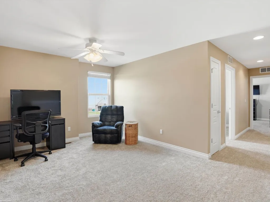 49090 Camarosa Lane Macomb Township MI 48044
