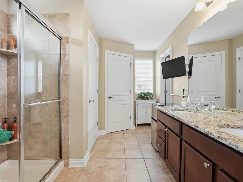 49090 Camarosa Lane Macomb Township MI 48044
